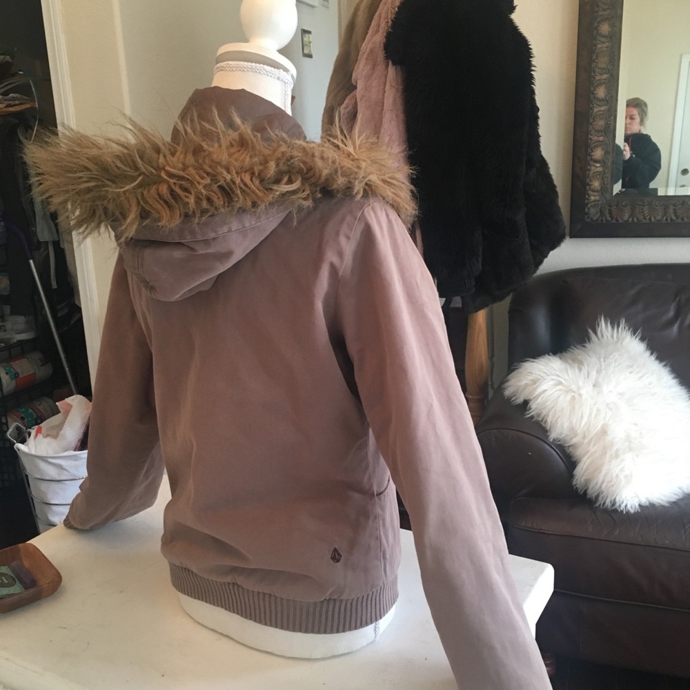 Volcolm rose fur jacket - Picture 3 of 6